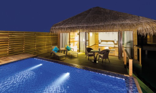 Lagoon Suite with pool